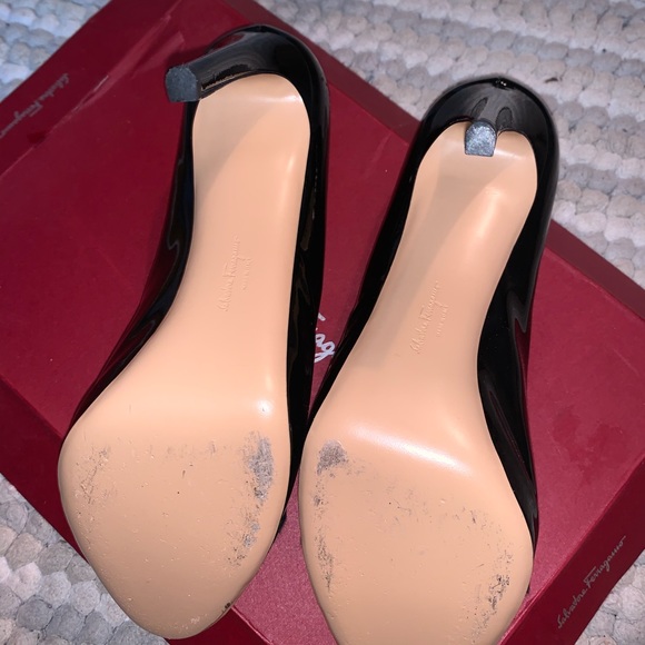 Salvatore Ferragamo “Rilly” Black Patent Heels - Picture 5 of 8